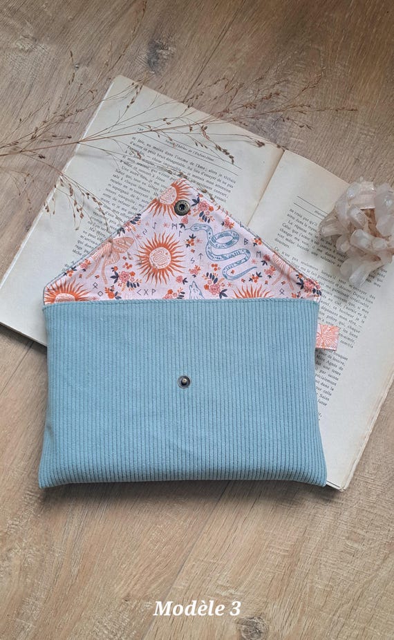 Pochette livre de poche / housse livre en velours