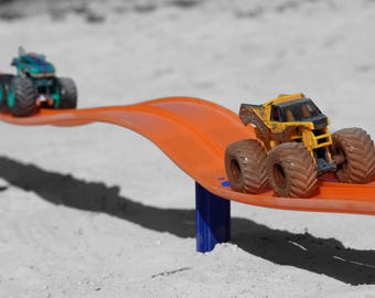 Jeu de piste Monster Truck Beach | Ensemble de course en plein air | Compatible avec les camions Hot Wheels et Monster Jam