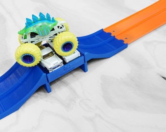 Rampa de salto para camiones monstruo: compatible con Hot Wheels