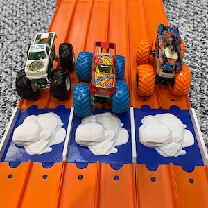 6 Lane Monster Truck Rock Climb: Hot Wheel Compatible Raceway Accessory