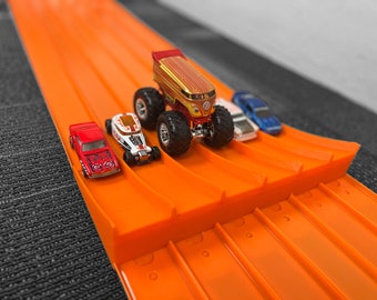 Grand tremplin compatible avec les pistes de course Super 6 pistes | Module complémentaire personnalisé pour circuit Super 6 voies Hot Wheels