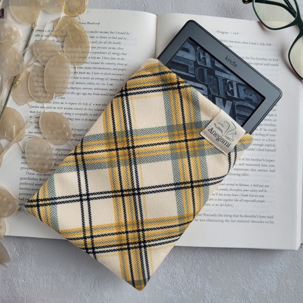 Plaid Yellow Padded Kindle sleeve, Paperwhite and kindle Case, Bookish Gifts for Christmas, E-reader Cover,