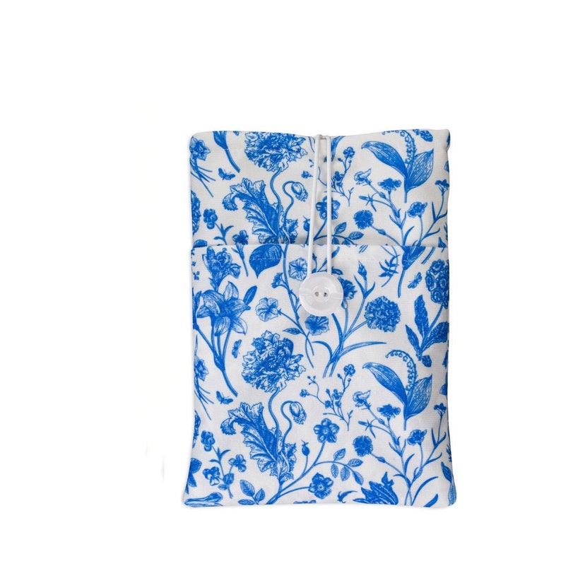 Funda de libro floral azul, Protector para libro, Funda de libro grande de flores lindas, Regalo del maestro, Regalo de los amantes del libro imagen 1