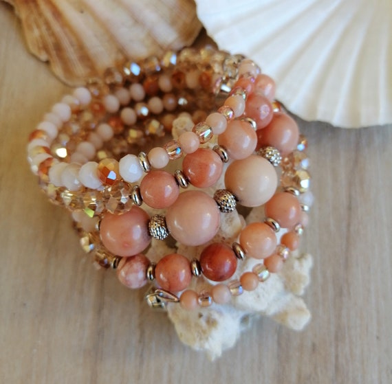 Spiral bracelet memory wire bracelet beaded bracelet gift for her shell and heart pendant Mother s Day