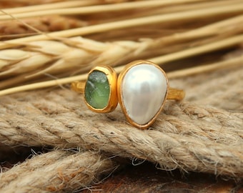 Anillo de plata de ley 925 con perla natural y apatita hecho a mano