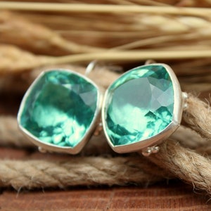 Blauer Topas Baumeln Ohrringe, Silber Topas Ohrringe, Nicht trüben Schmuck, Creolen, Einzigartige Ohrringe, Handgemachte Ohrringe, Muttertag