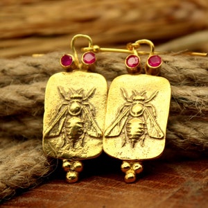 Boucles d'oreilles taille-douce abeille, boucles d'oreilles antiques grecs Zeus, boucles d'oreilles abeille en argent, boucles d'oreilles pièce de monnaie romaine, cadeaux personnalisés pour elle Cadeau pour elle