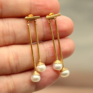 Perlenohrringe, Süßwasserperle Silberohrringe, Brautohrringe, Baumelnohrringe, personalisierte Geschenke, Perlmutt, Geschenk für sie