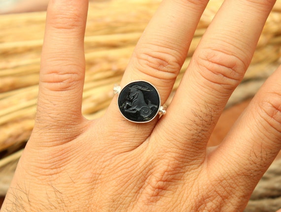 Capricorn Ring, Zodiac Sign Rings, Dark Silver Ring, Astrology Symbol Ring,  January Birthday Gifts - Etsy