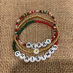 Christmas Bracelets / Holiday Bracelets / Christmas Gifts / Christmas Beaded Bracelets / Christmas Jewelry / Personalized Christmas