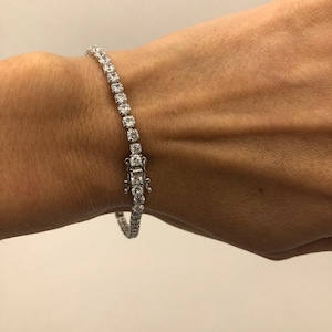 Sublime 4-claw zirconia tennis bracelet in silver