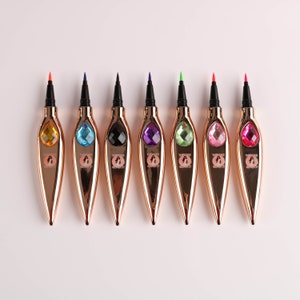 Ultra Pigmented Waterproof Liquid Eyeliner, Quick Dry Formula, Vegan, Smudge-proof - 7 Shades - Gift for Her.
