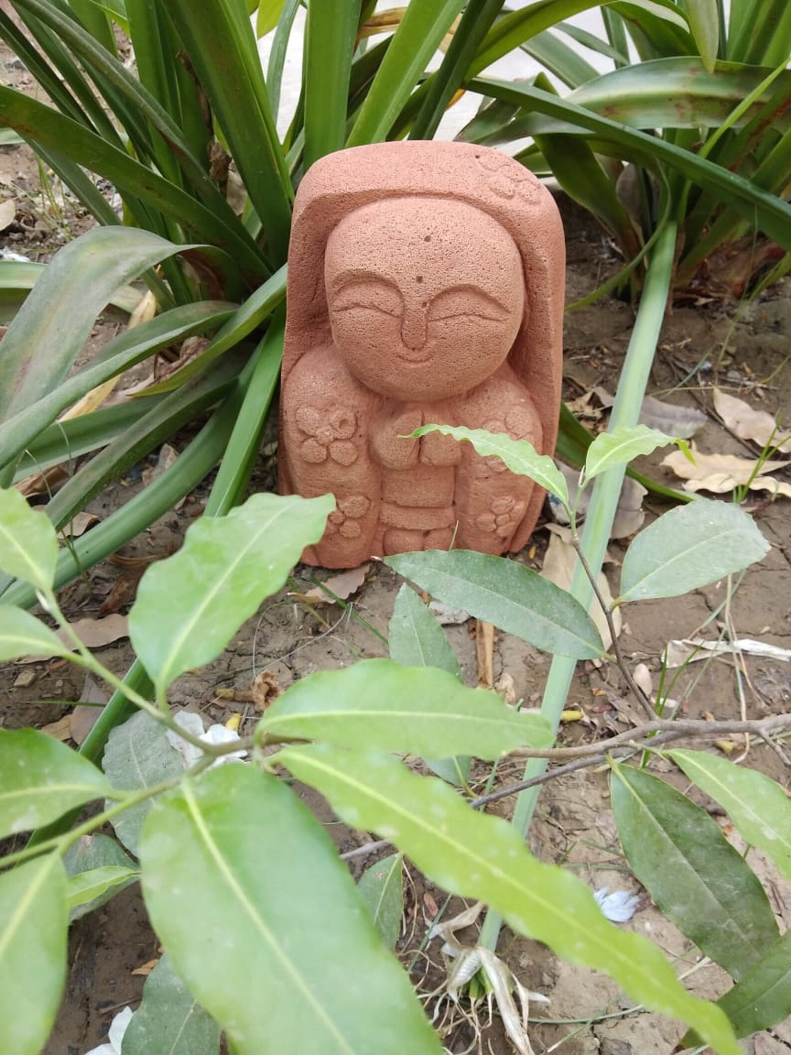 Jizo Statue Praying Jizo statue Garden Art Garden Décor Etsy
