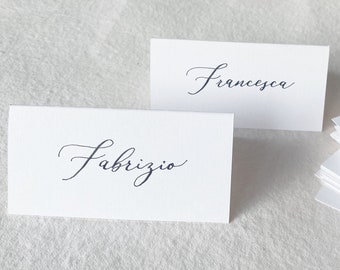 Cartes de lieu de mariage, cartes de place en papier faites à la main, cartes de place nominatives, cartes de place personnalisées, cartes de nom de calligraphie, cartes de place handlettered,