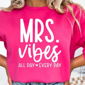 Mrs Vibes SVG PNG - Design per la futura sposa - SVG per l'addio al nubilato - Ho detto sì - File di taglio Cricut - Fidanzamento png - Maglietta per la futura signora - Fidanzato svg