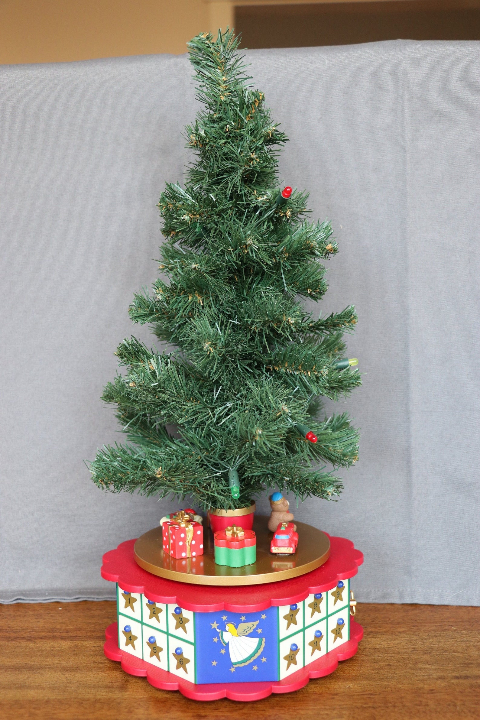 avon-musical-advent-christmas-tree-with-ornaments-etsy