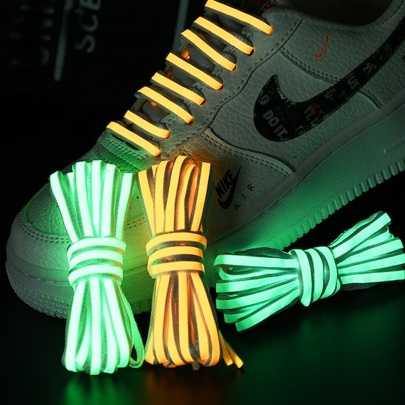 120cm Glow In The Dark Lacci riflettenti luminosi per tutte le scarpe Scarpe Scarpe Solette e accessori Lacci per scarpe 