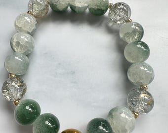 Handmade Green Crackle Glass Beaded Bracelet | Halloween Jewelry