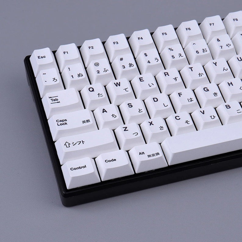 Japanese Minimalist White Keycaps / Cherry Profile / 135 Keys / PBT Dye-Sublimation Keycap Set 