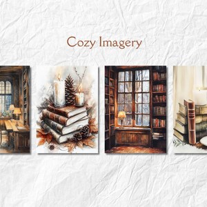 Op de afbeelding: Waterverfkunstafdrukken met gezellige bibliotheeksc&egrave;nes. De afdrukken tonen stapels boeken, brandende kaarsen en een kopje thee, wat een warme, uitnodigende sfeer oproept. De tekst "Cozy Imagery" staat bovenaan.