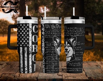 Uroczy My, psy, Corgi Wrap SVG na 40 uncji Zabawna parodia My, ludzie, patriotyczny plik cyfrowy TYLKO Łapy i paski