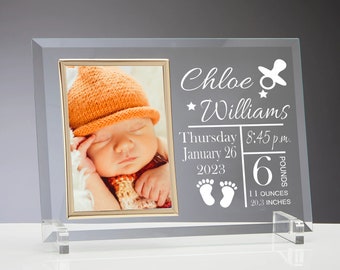 Personalized Baby Picture Frame, Newborn Announcement Frame, Picture Frame for New Parents, New Baby Gift, Nursery Decor, Glass Frames
