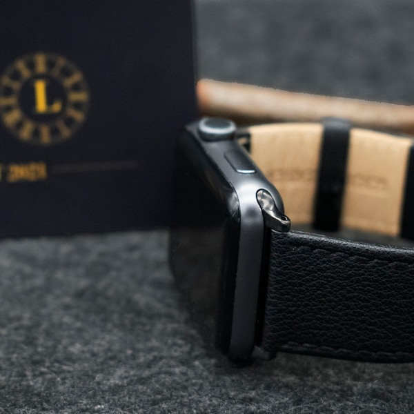 Schwarzes Leder Apple Watch Armband 38mm 40mm 41mm 42mm 44mm 45mm 49mm Serie 9 8 7 6 5 4 3 2 1 SE Ultra 1 2 / Uhrenarmband / iWatch Band graviert
