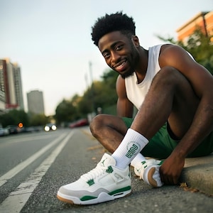 Black Foot Crew Socks, Jordan 4 Pine Green Style