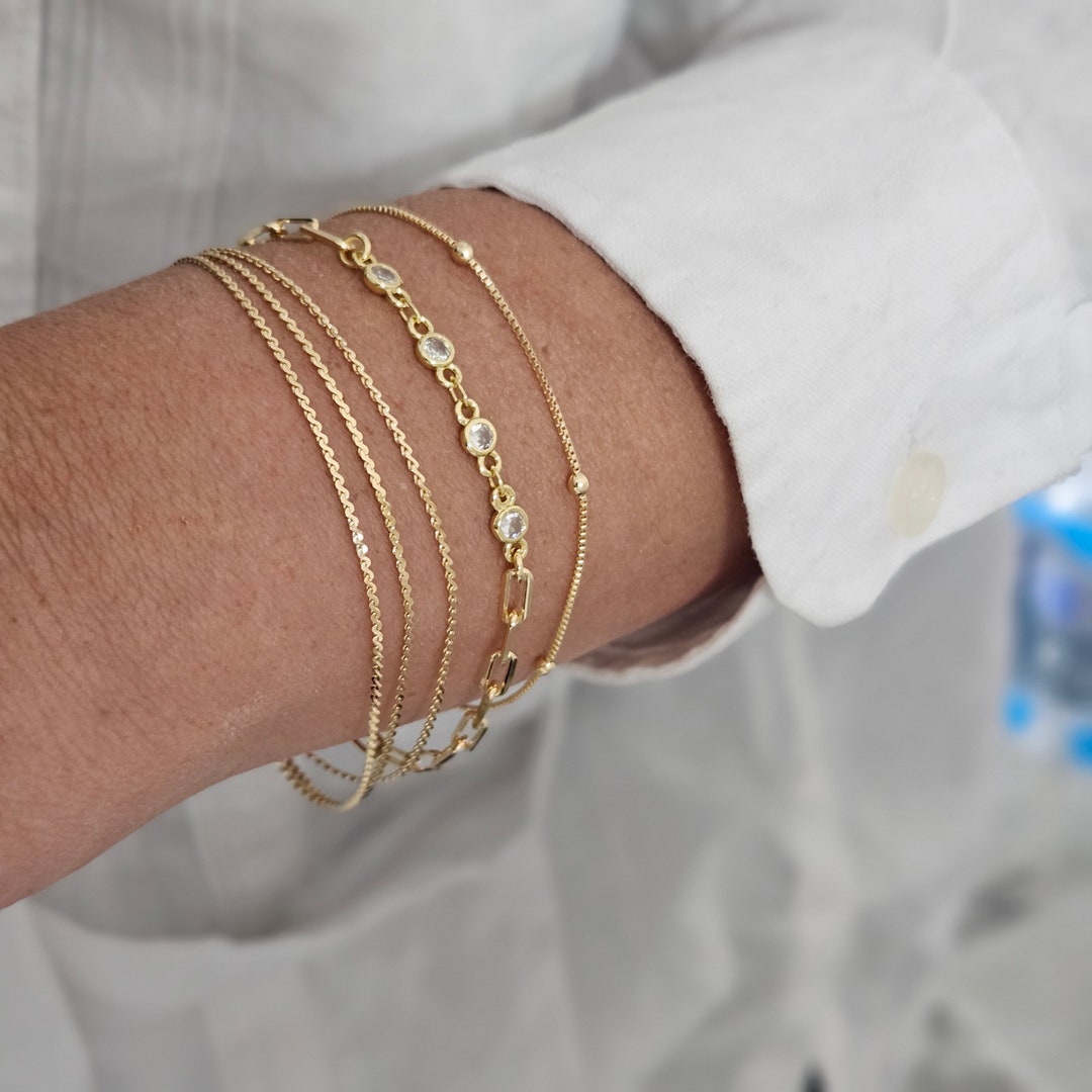 Minimalist 18K Gold Filled Bracelet Set Dainty Set of Gold Bracelets