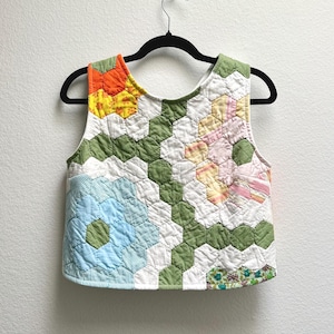 Upcycled Vintage Quilt Tank Top: Green & White Grandmothers Flower Garden Crossback