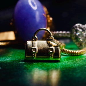 Vintage 9K Yellow Gold Handbag Charm Pendant – 1.7cm