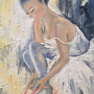 Ballerina ORIGINAL small oil painting 6 x 8 inches, portrait women, ballet shoes,  soft pastel colors, gift for ballet lovers, hand painted