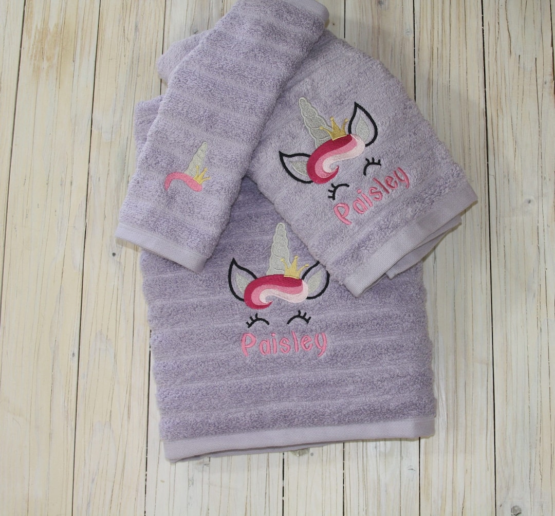 Unicorn Towel Set Personalized 3 Piece Bath Towel Set Bath Towel Hand Towel Washcloth Set Etsy Ireland