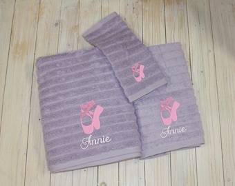 Personalisiertes Ballerina besticktes Handtuch-Set: Balletttänzerin Geschenk