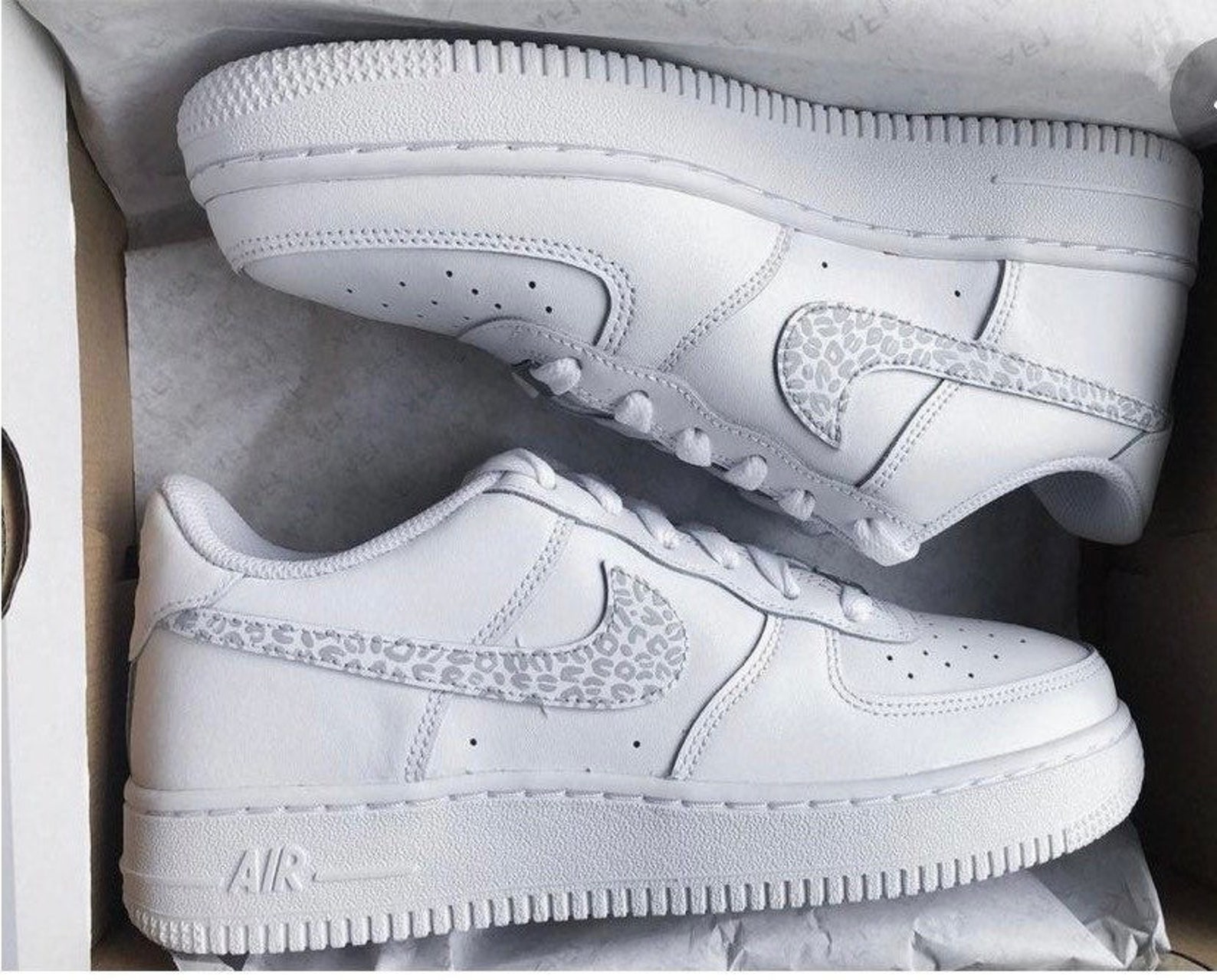 nike cheetah air force