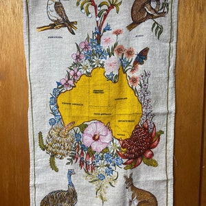 Australian Wildlife Pure Linen Towel - Vintage