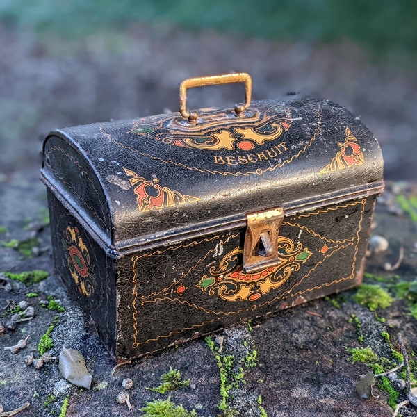 Antique biscuit painted tin box | Dutch black & gold tin chest | Art Deco cookie box | Circa 1900/1920