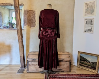 Vintage Donna Morgan red velvet evening dress | Aesthetical burgundy maxi dress