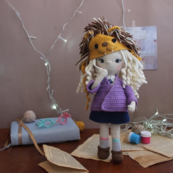 Luna Lovegood doll, luna doll, witch doll, hogwards doll, wizard magic doll, schoolgirl doll, amigurumi doll for sale, crochet doll for sale