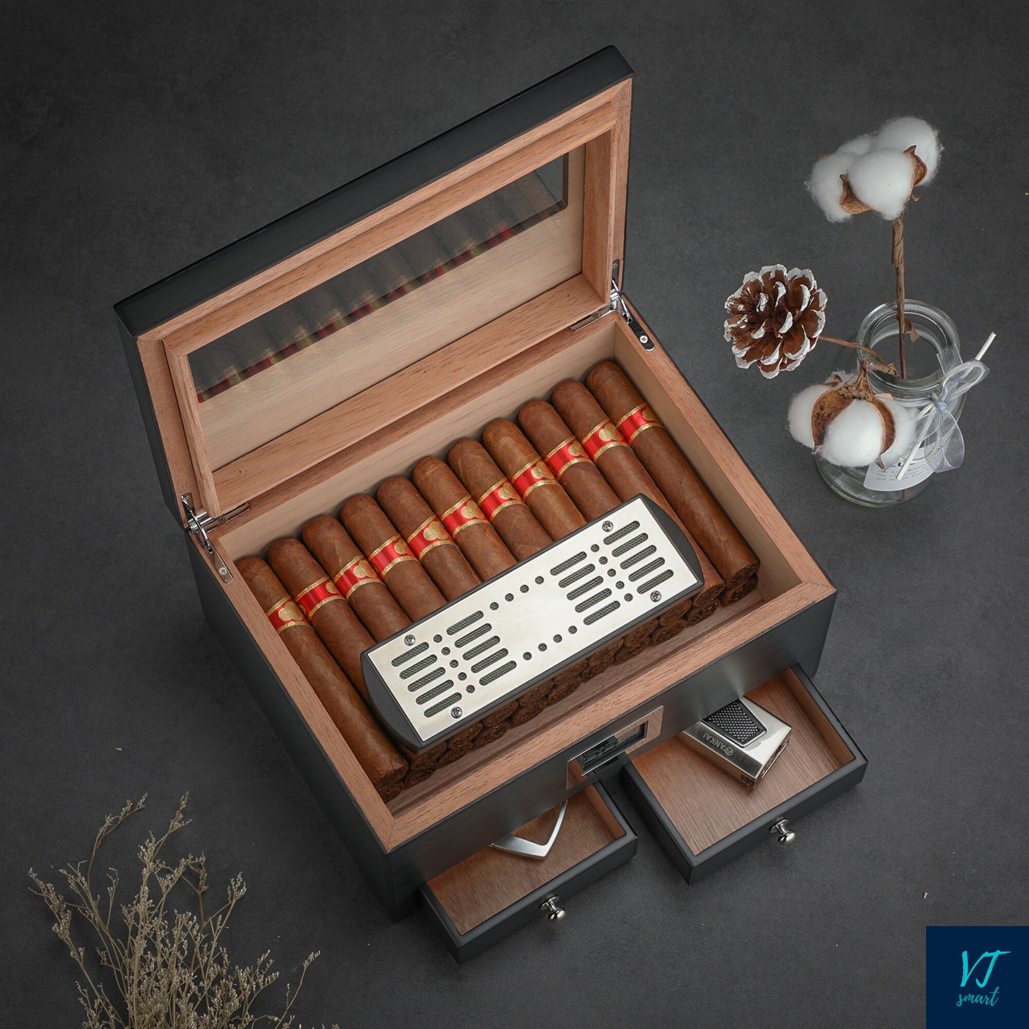 Cigar cabinet -  Canada
