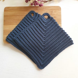 Crocheted pot holders different colors 1pair Gift idea Dunkelblau