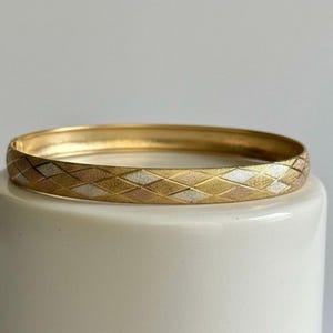 Vintage   3-Tone Diamond Cut Textured Bangle Bracelet Yellow, White, & Rose Gold