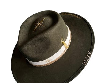 Cappello Fedora Voyage of Dreams / Cappello Boho Western fatto a mano / Cappello per il Burning Man Festival / Fedora artigianale con cristalli