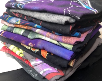 MYSTERY BAND-t-shirts | Musik-t-shirtpaket | Rolig present | Retro secondhand-mysterielåda | T-shirt-blindväska | Grafisk t-shirt | Secondhand-skjortask