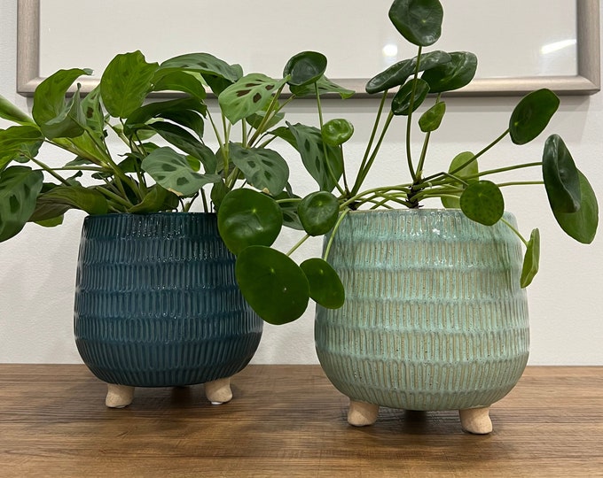 Ocean Textured Lines Ceramic Plant Pots