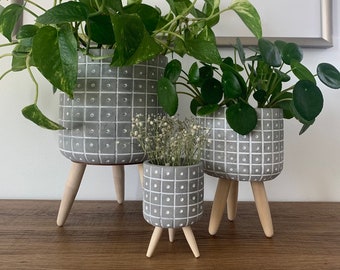 Dotted Cement Planters on Wood Tripod Stands (Set of 3)/Beautiful Artwork/