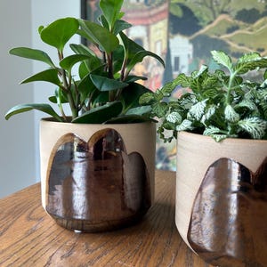 Tan Clay Planter Pot with Bronze Glaze - Ceramic pot/