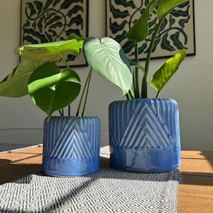 Blue Ceramic Plant Pot: Modern Patterned Indoor Planter