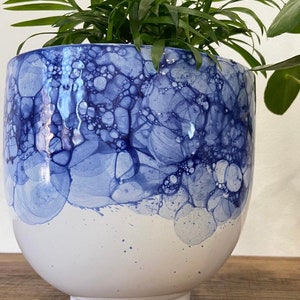 Watercolour Blue Ceramic Plant Pots image 4