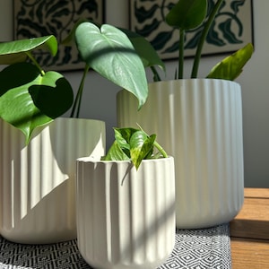 White Ceramic Planter Pots Set: Grooved Indoor Outdoor Decor